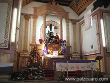 Interior del templo