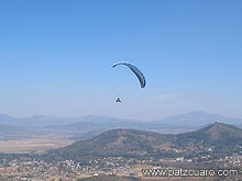 Voladores en parapente