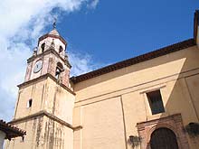 Costado del templo (Templo de La Compañía)