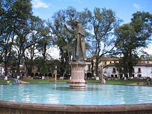 Fuente de Don Vasco  (Plaza Vasco de Quiroga)