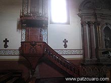 Interior de El Sagrario 