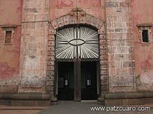 Entrada del templo de Guadalupe