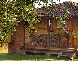 Caba&ntilde;as Mi Betania - Fachada
