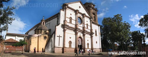 Panor&aacute;mica de la fachada (Bas&iacute;lica de Nuestra Se&ntilde;ora de la Salud)