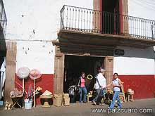 Fachada del Palacio de Huitzim&eacute;ngari